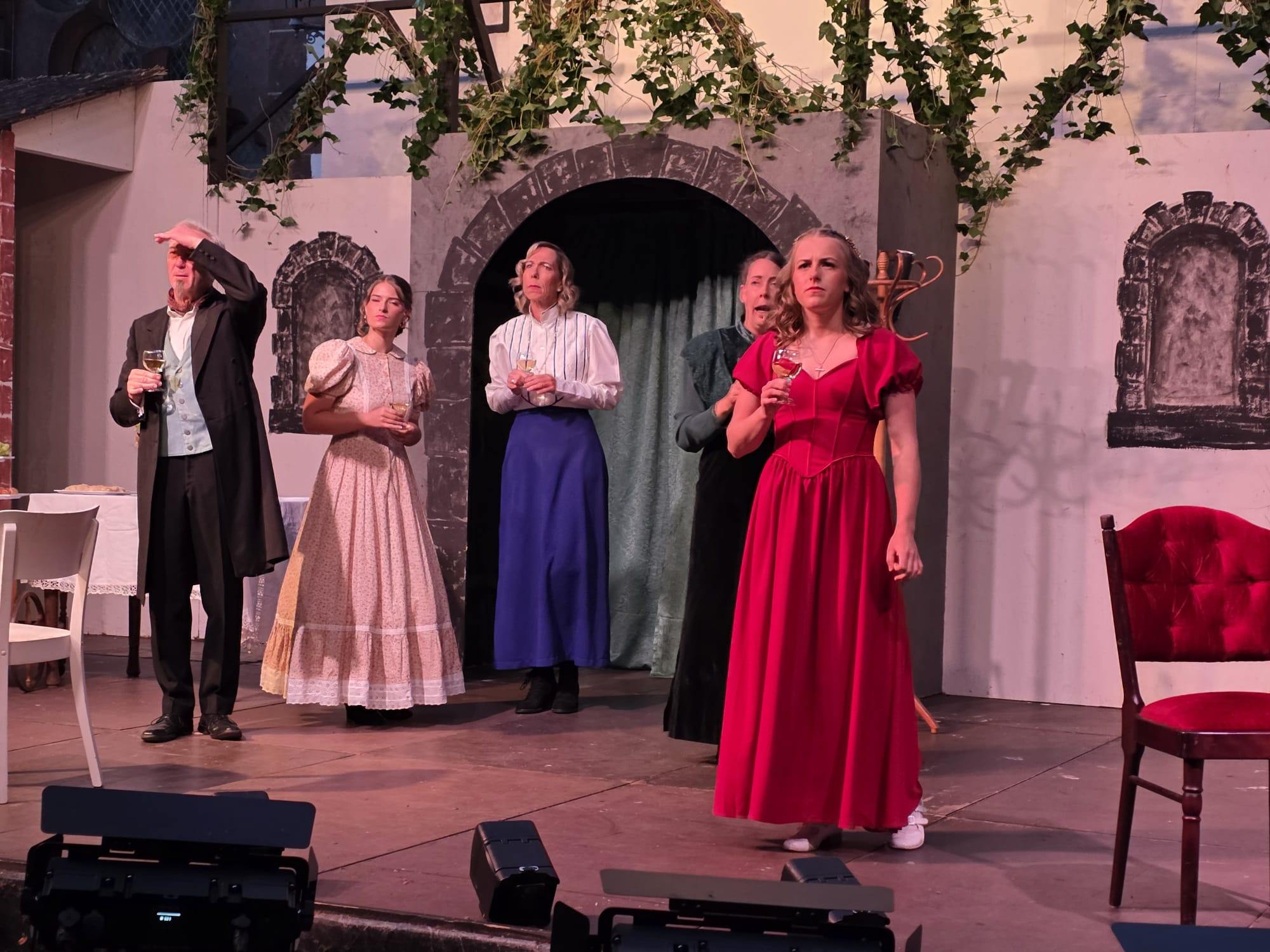 theaterverein-wetter-dracula-premiere-106