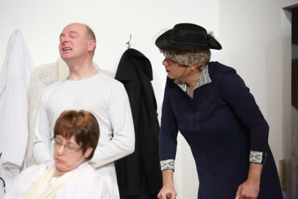 theaterverein-wetter-und-alles-auf-krankenschein-bild38