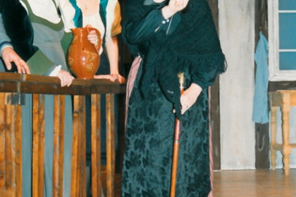theaterverein-wetter-der-zerbrochene-krug-bild12