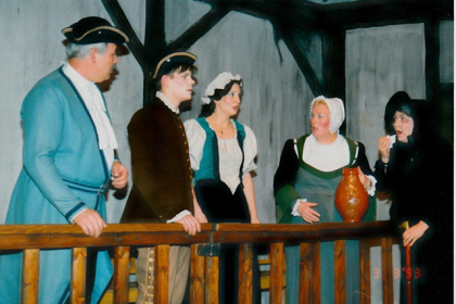 theaterverein-wetter-der-zerbrochene-krug-bild16