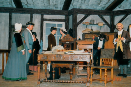 theaterverein-wetter-der-zerbrochene-krug-bild19