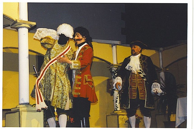 theaterverein-wetter-mirandolina-bild08