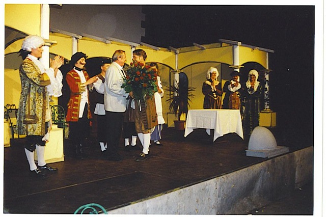 theaterverein-wetter-mirandolina-bild26