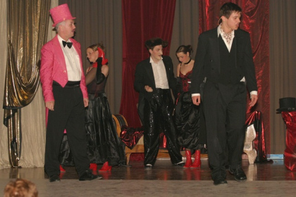 theaterverein-wetter-moulin-rouge-bild40