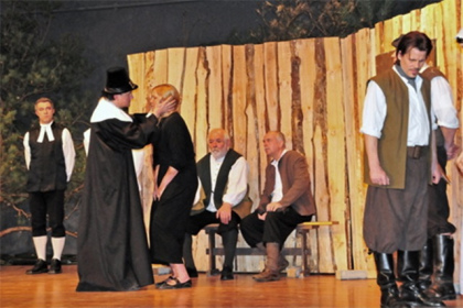 theaterverein-wetter-hexenjagd-bild-28