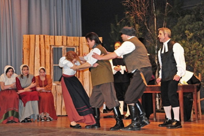 theaterverein-wetter-hexenjagd-bild-35