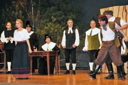 theaterverein-wetter-hexenjagd-bild-36