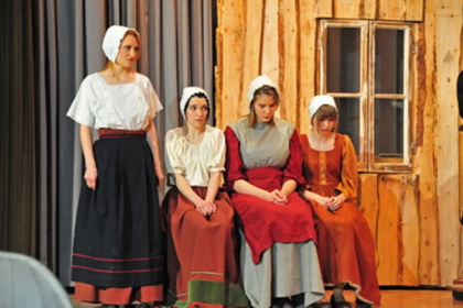theaterverein-wetter-hexenjagd-bild-37