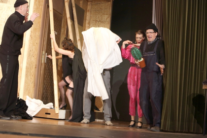 theaterverein-wetter-der-nackte-wahnsinn-premiere-8