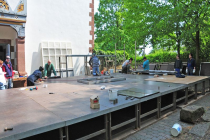 theaterverein-wetter-das-haus-in-montevideo-buehnenbau